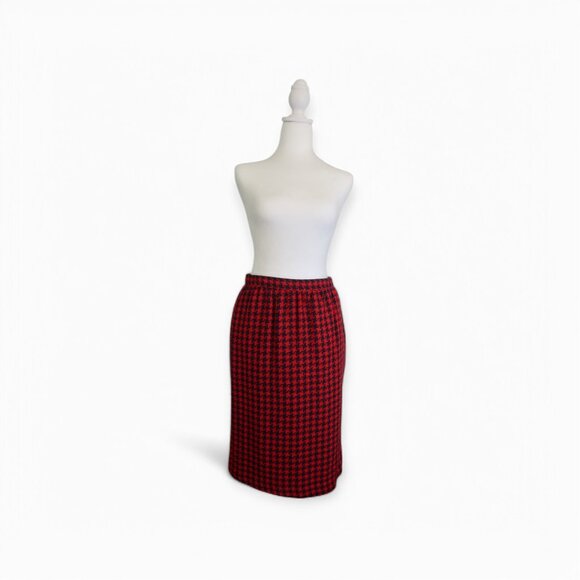VTG Alfred Dunner 2PC Red & Navy Houndstooth Skirt Suit – Petite (10/6) - Picture 9 of 12